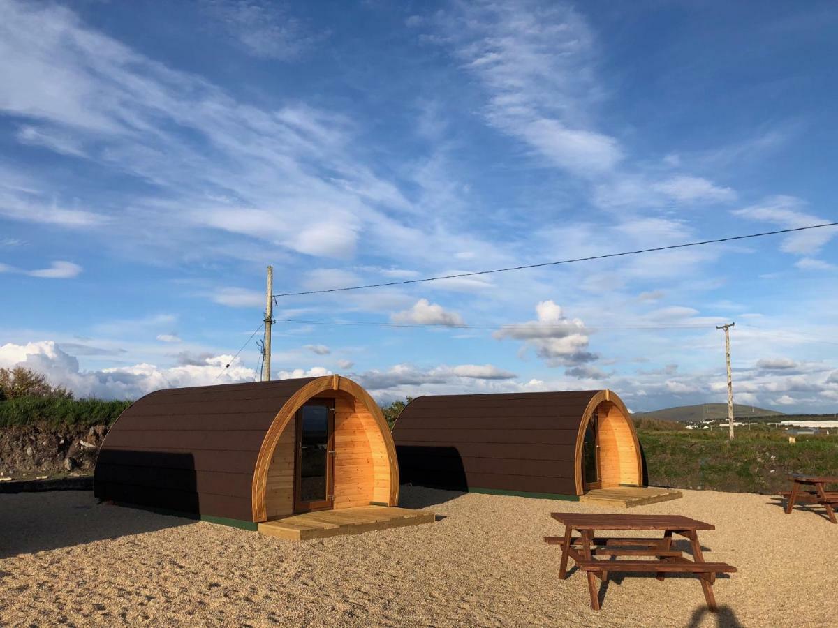 Geraghtys Farmyard Pods Hotel Belmullet Kültér fotó