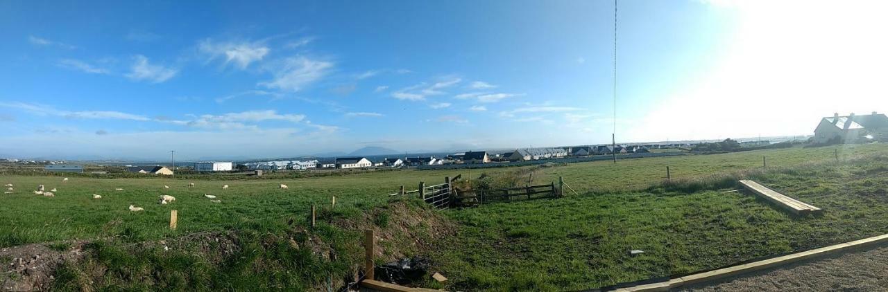 Geraghtys Farmyard Pods Hotel Belmullet Kültér fotó